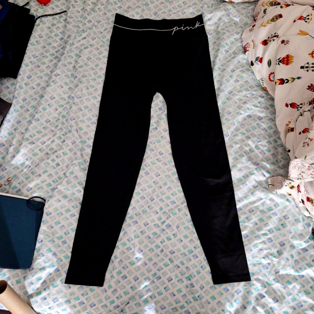 NWT Victoria's Secret PINK Black Women's Medium Waistband Logo Leggings